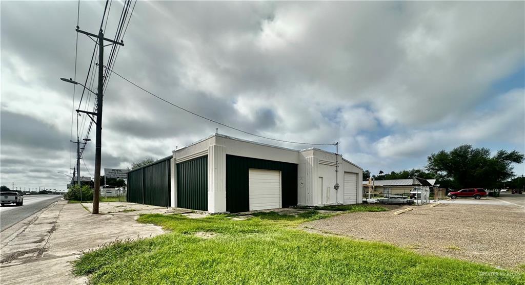611 E Us Highway 83, Alamo, TX 78516