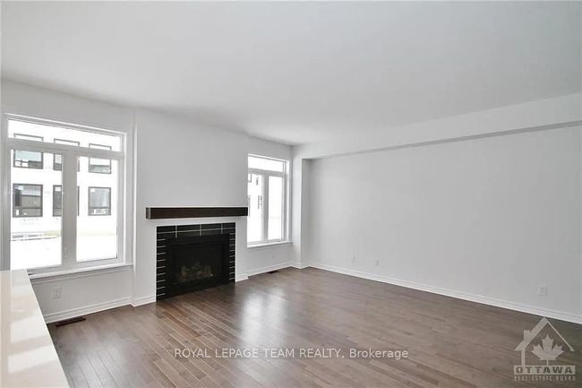 1010 Brian Good Ave, House other with 5 bedrooms, 4 bathrooms and 2 parking in Manotick ON | Image 5