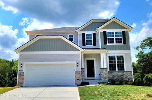 4121 Bent Creek Dr, La Grange, KY, 40031-7034 | Card Image