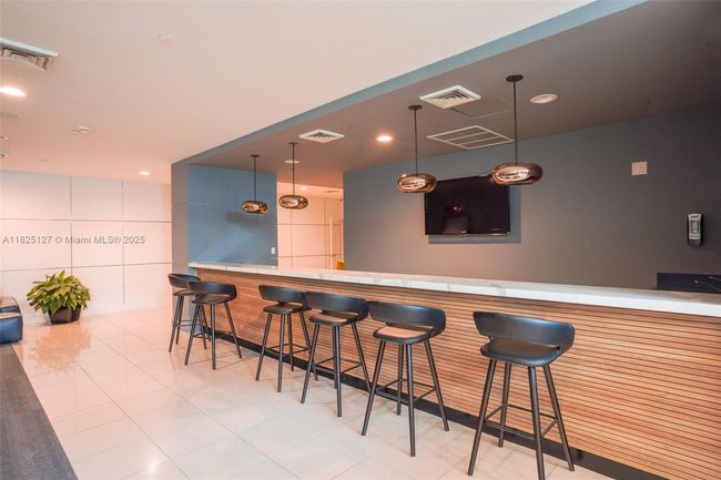 APT-3003 - 1250 S Miami Ave, Condo with 2 bedrooms, 2 bathrooms and null parking in Miami FL | Image 31