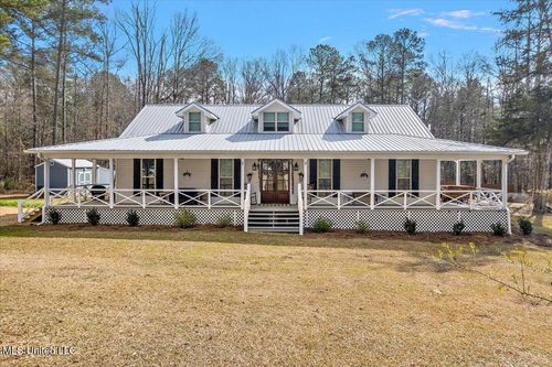 128 Oak Tree Ln, Brandon, MS, 39042-7801 | Card Image