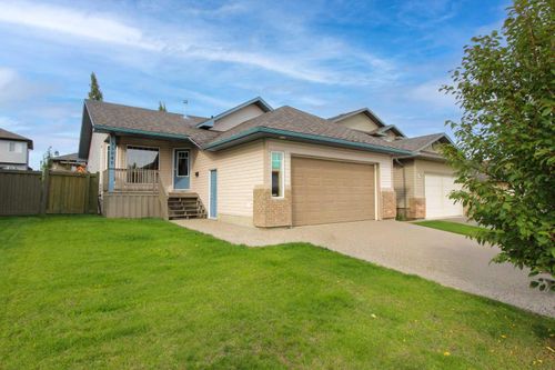 11046 66 Avenue, Grande Prairie, AB, T8W2Y8 | Card Image