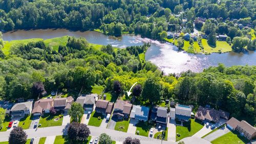 126 5th Ave E, Owen Sound, ON, N4K6C7 | Card Image