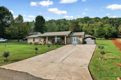 161 Ogle Dr, Sweetwater, TN, 37874-6641 | Card Image