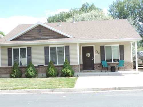 758 S 650 W, Logan, UT, 84321-6934 | Card Image