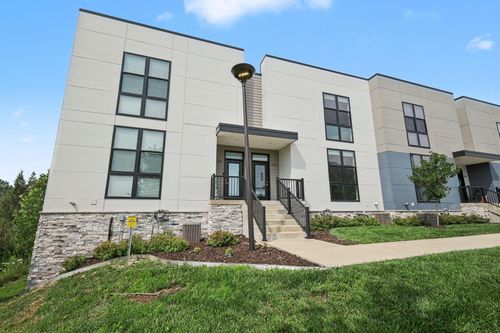 6031 Port View Drive Se, Grand Rapids, MI, 49512 | Card Image