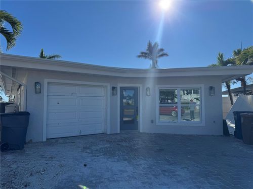 803 Bay Point Drive, MADEIRA BEACH, FL, 33708 | Card Image