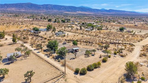 3-1525 Del Rosa Rd, Pinon Hills, CA, 92372 | Card Image