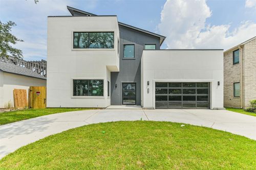 3720 Ella Blvd, Houston, TX, 77018-5210 | Card Image