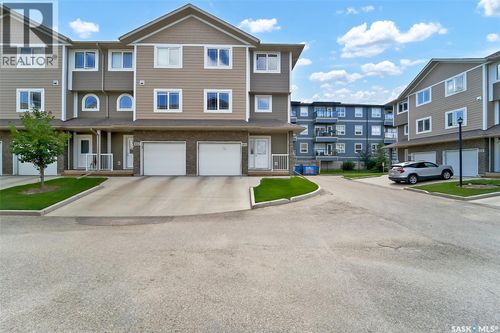 401-212 Willis Cres, Saskatoon, SK, S7T0R7 | Card Image