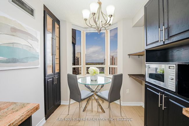 1507 - 5 Lisa St, Condo with 3 bedrooms, 2 bathrooms and 1 parking in Brampton ON | Image 20