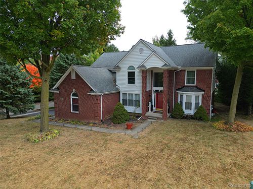 39405 Windsome Dr, Northville, MI, 48167-3940 | Card Image