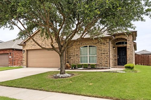 6916 Cloudcroft Ln, Fort Worth, TX, 76131-3017 | Card Image
