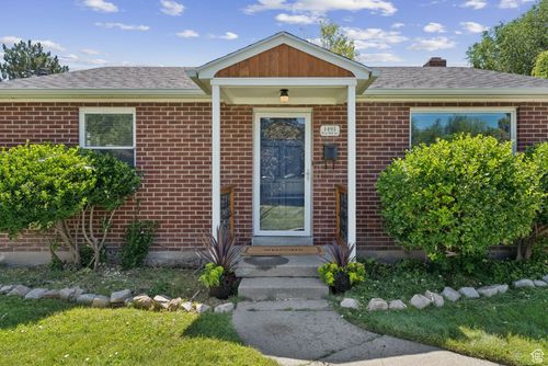 1493 Bell Ave, Salt Lake City, UT, 84104-3304 | Card Image
