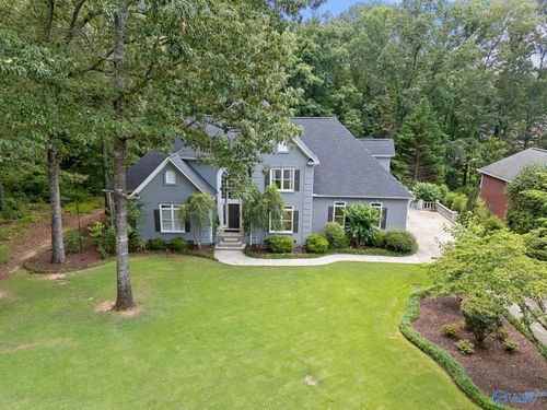 404 Ferncrest St Sw, Hartselle, AL, 35640-6034 | Card Image