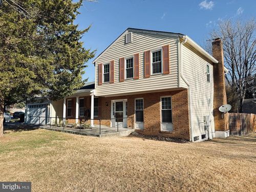 1 Apricot Ct, NORTH POTOMAC, MD, 20878-2326 | Card Image