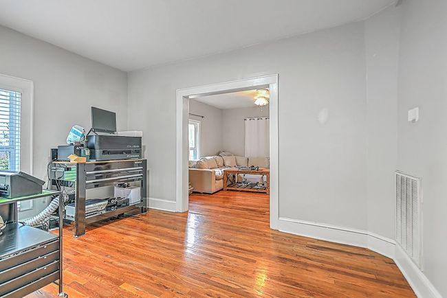 218 W Banner St, House other with 2 bedrooms, 1 bathrooms and 1 parking in Lebanon VA | Image 6