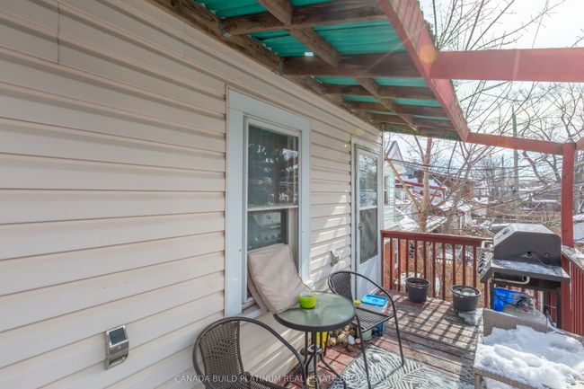 1543-45 Church St, Home with 8 bedrooms, 4 bathrooms and null parking in Windsor ON | Image 8