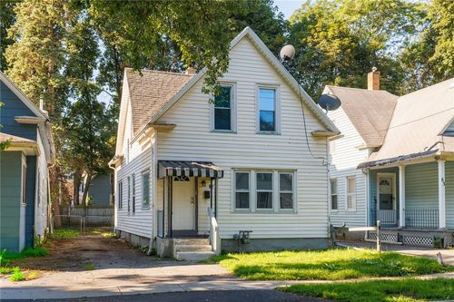67 Berlin St, Rochester, NY, 14621-4707 | Card Image