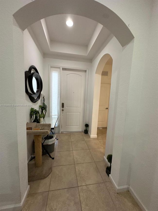 25200 - 25200 Sw 119 Th Ave, House other with 4 bedrooms, 2 bathrooms and null parking in Homestead FL | Image 5