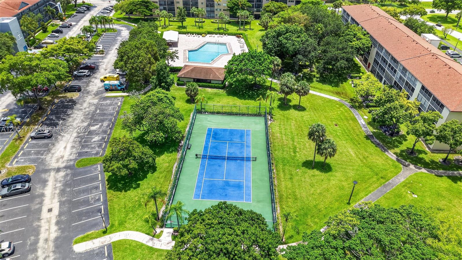 Residential in Pembroke Pines 4