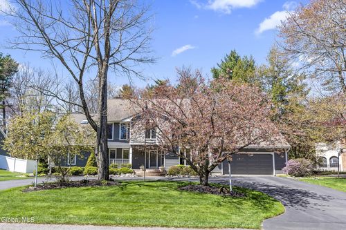 950 Gloucester Pl, Niskayuna, NY, 12309-4812 | Card Image