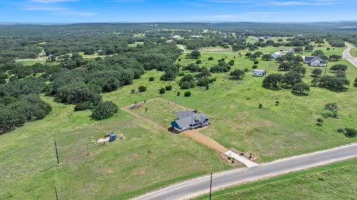639 Blackbuck Ridge Dr, Lampasas, TX, 76550-4907 | Card Image