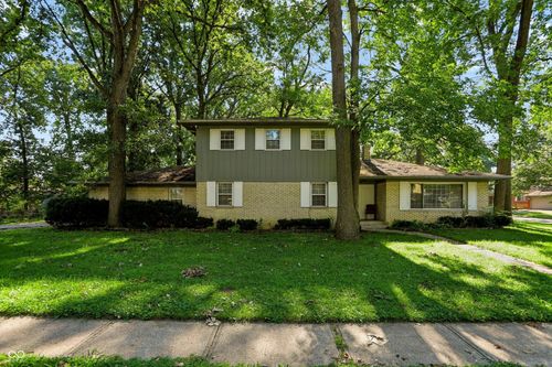 2009 Caribbean Dr, Indianapolis, IN, 46219-2524 | Card Image