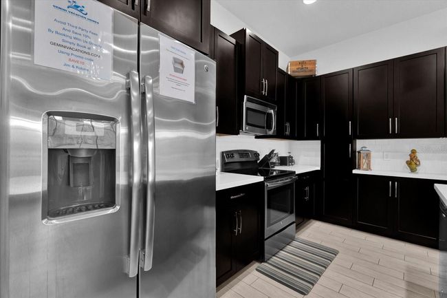 394 Captiva Dr, Townhouse with 4 bedrooms, 5 bathrooms and null parking in DAVENPORT FL | Image 5