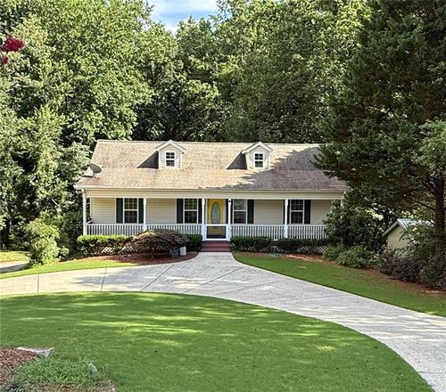 6330 Oak View Dr, Cumming, GA, 30041-4726 | Card Image