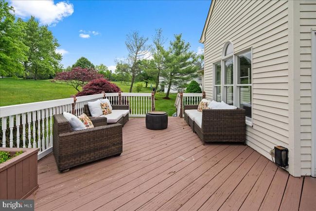 8 Colonial Ct, House other with 3 bedrooms, 3 bathrooms and null parking in SKILLMAN NJ | Image 31