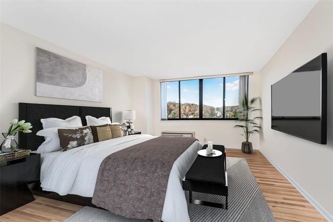 Bedroom virtually staged | Image 12