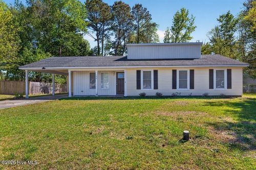 106 Keith Dr, Havelock, NC, 28532-1721 | Card Image