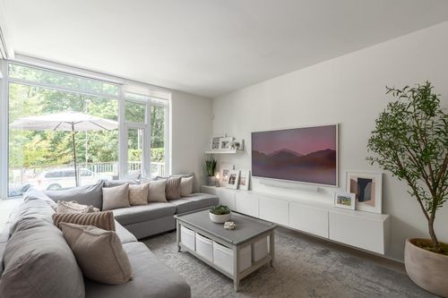 105-680 Seylynn Crescent, North Vancouver, BC, V7J0B5 | Card Image