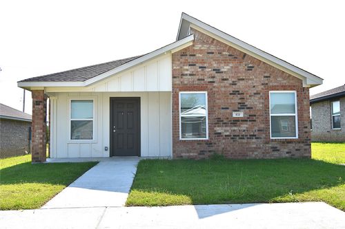 832 Elm St, Seminole, OK, 74868 | Card Image