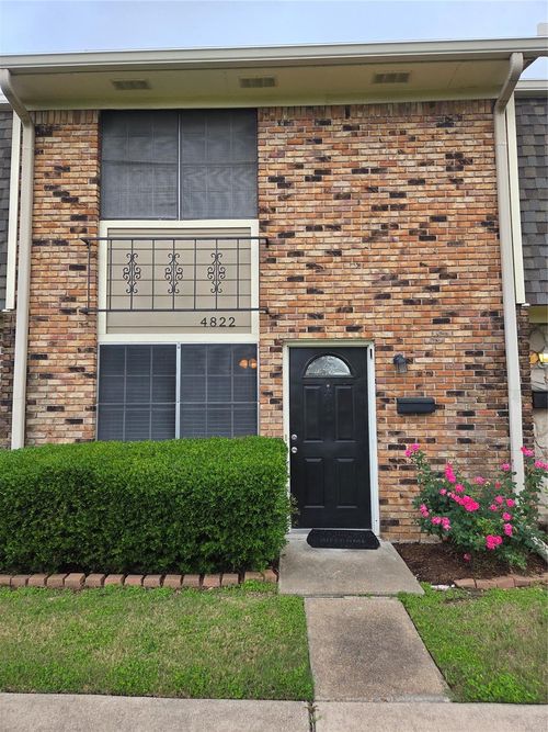 4822 Milwee St, Houston, TX, 77092-6613 | Card Image