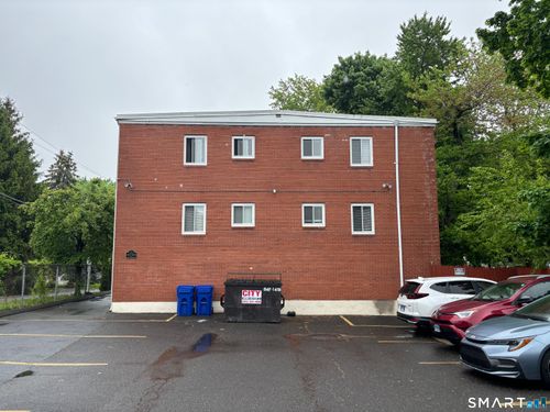 35-12 N Taylor Ave, Norwalk, CT, 06854-1421 | Card Image