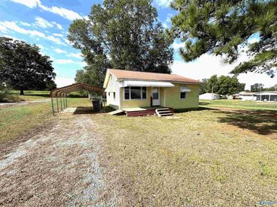 6173 County Road 81, House other with 2 bedrooms, 1 bathrooms and null parking in Danville AL | Image 1