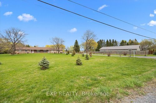 3382 Carp Rd, Carp, ON, K0A1L0 | Card Image