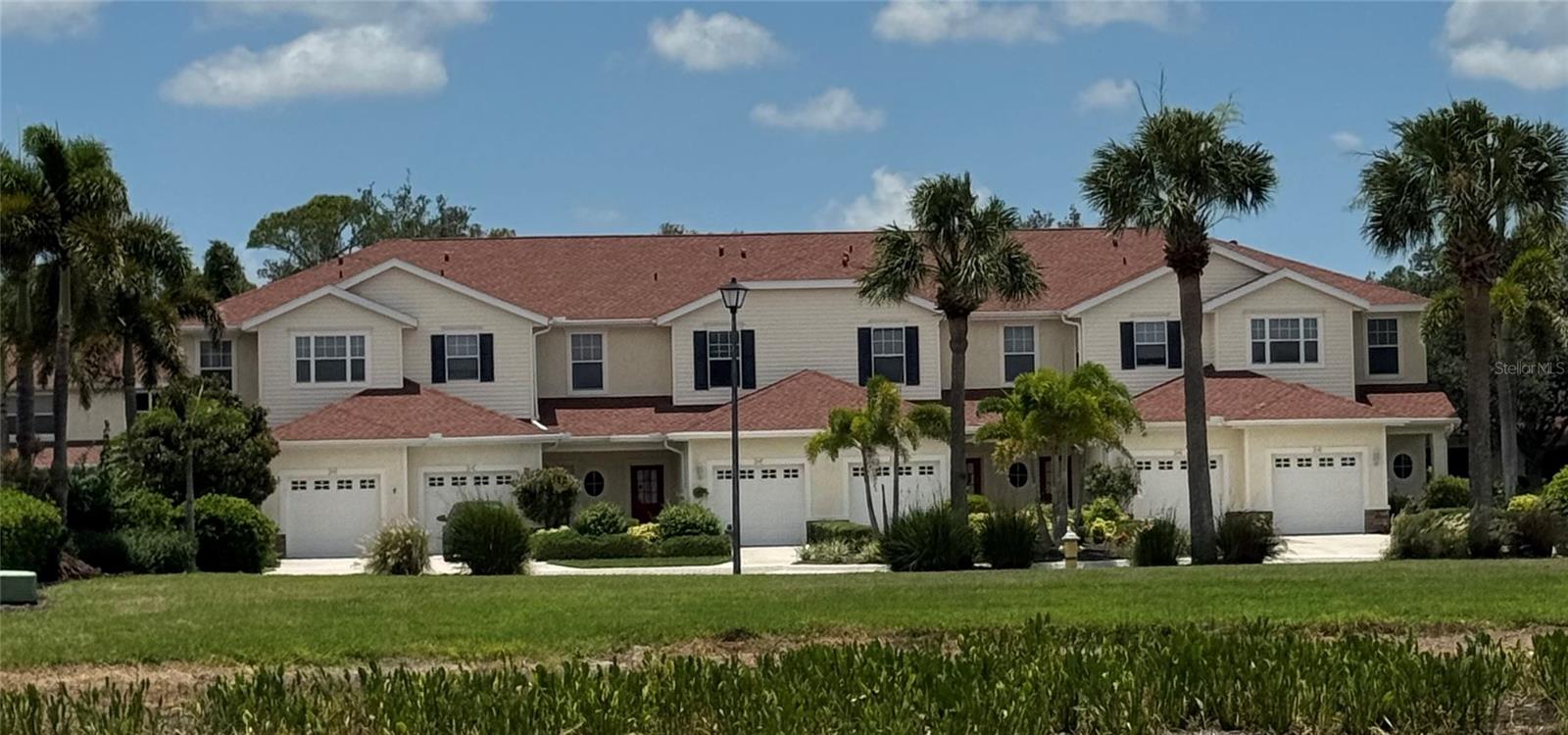 Land in NORTH PORT 5