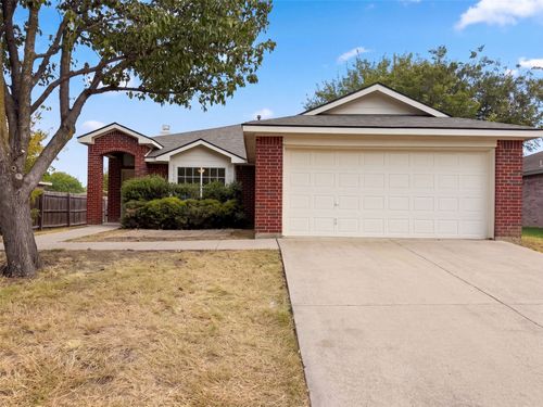 825 Dixon Lane, Denton, TX, 76207 | Card Image