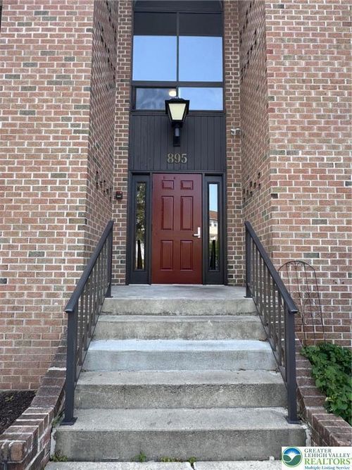 12-895 Cold Spring Rd, ALLENTOWN, PA, 18103-7407 | Card Image