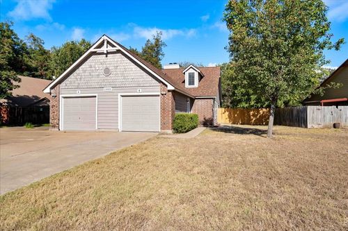 b-13300 Cowdray Park, Austin, TX, 78729-1811 | Card Image