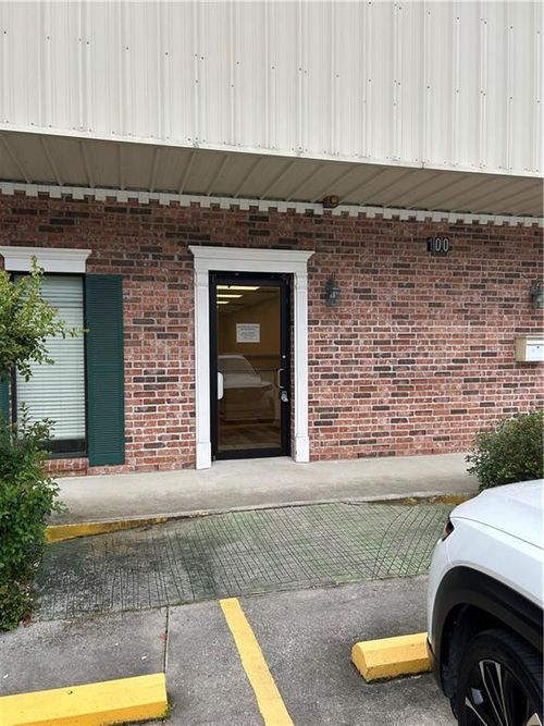 ste-2-100 Galeria Blvd, Slidell, LA, 70458-1261 | Card Image