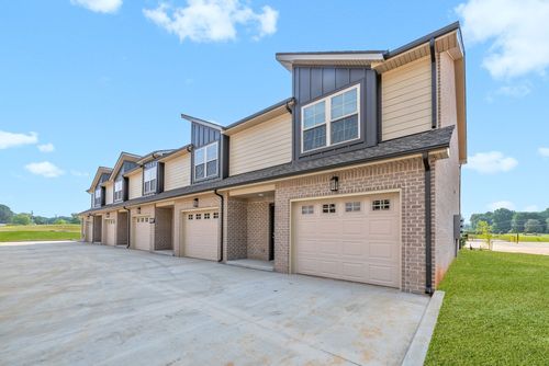 401-2907 Ashland City Rd, Clarksville, TN, 37043 | Card Image