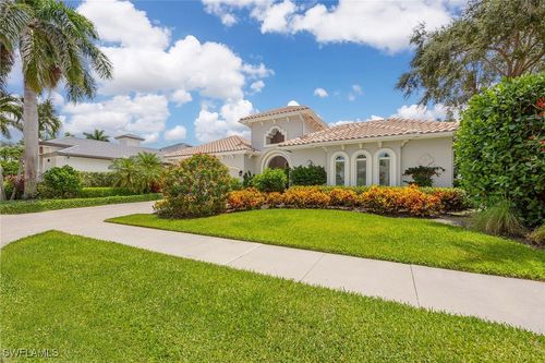 8800 Muirfield Dr, NAPLES, FL, 34109-4354 | Card Image