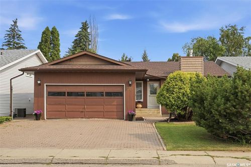 351 Marcotte Cres, Saskatoon, SK, S7K7N9 | Card Image