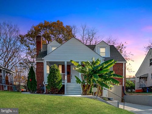 6211 42nd Ave, HYATTSVILLE, MD, 20781-1421 | Card Image