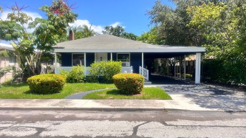 1006 S M St, Lake Worth Beach, FL, 33460-5133 | Card Image