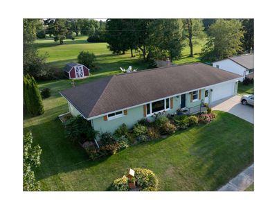 521 Fairview Drive, House other with 3 bedrooms, 2 bathrooms and null parking in HARTFORD WI | Image 1